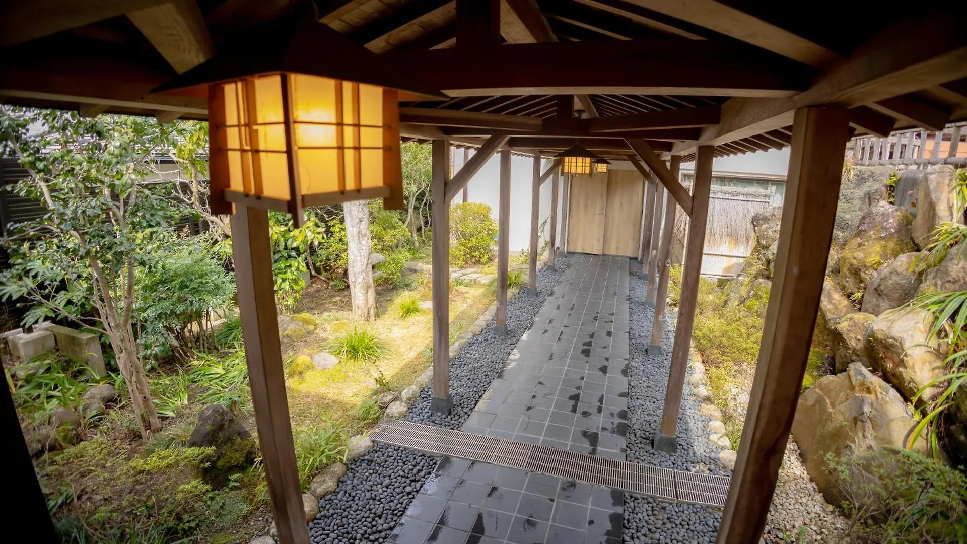 Pensión Onsen & Garden -Asante Inn- Hakone Japón