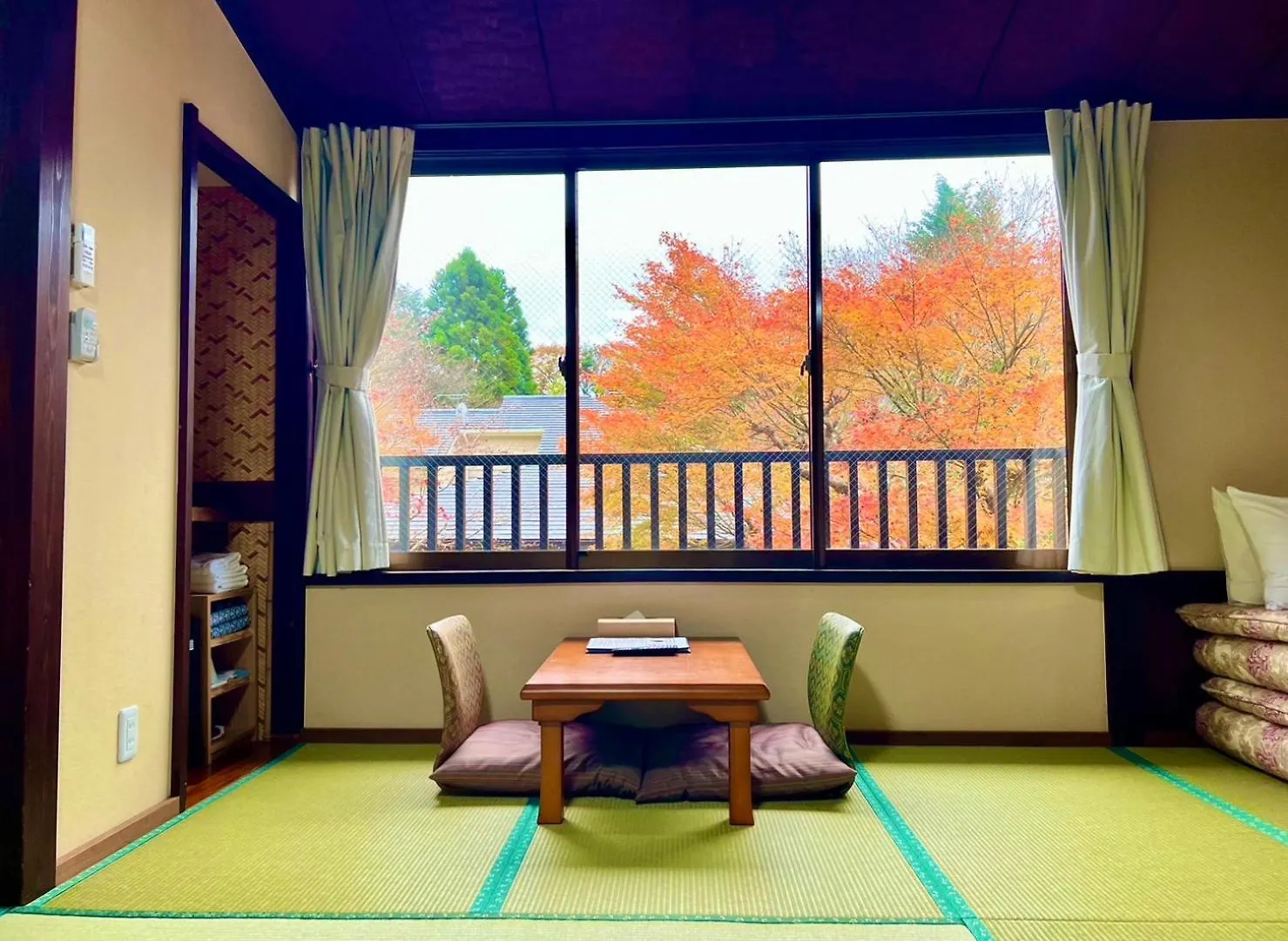 Pensión Onsen & Garden -Asante Inn- Hakone