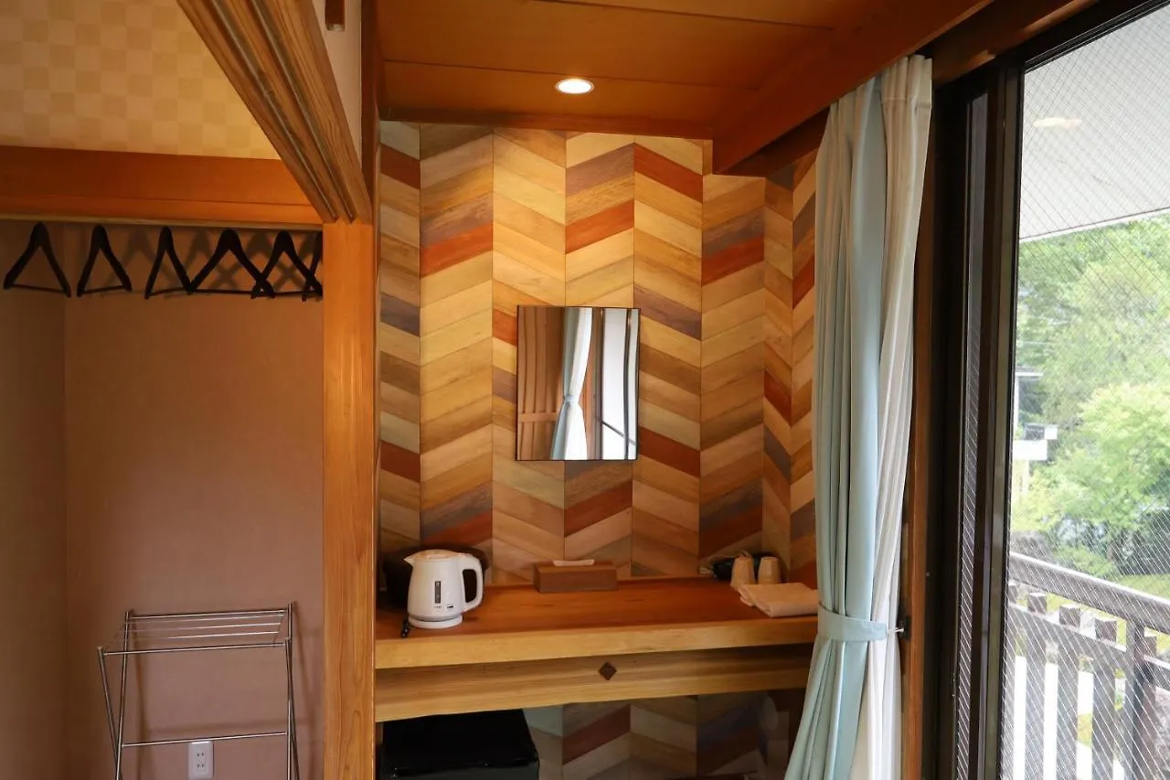 Onsen & Garden -Asante Inn- Hakone 0*,