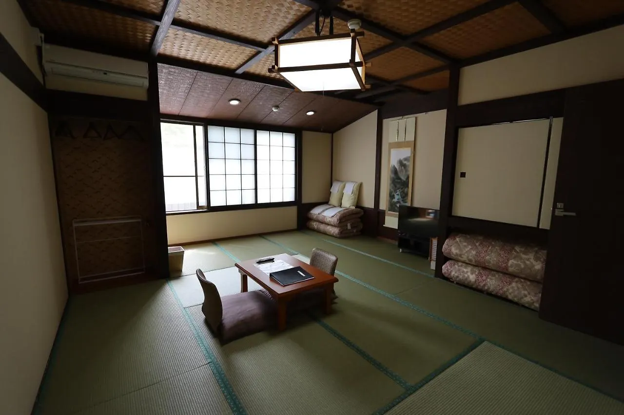 ゲストハウス Onsen & Garden -Asante Inn- 箱根町 日本