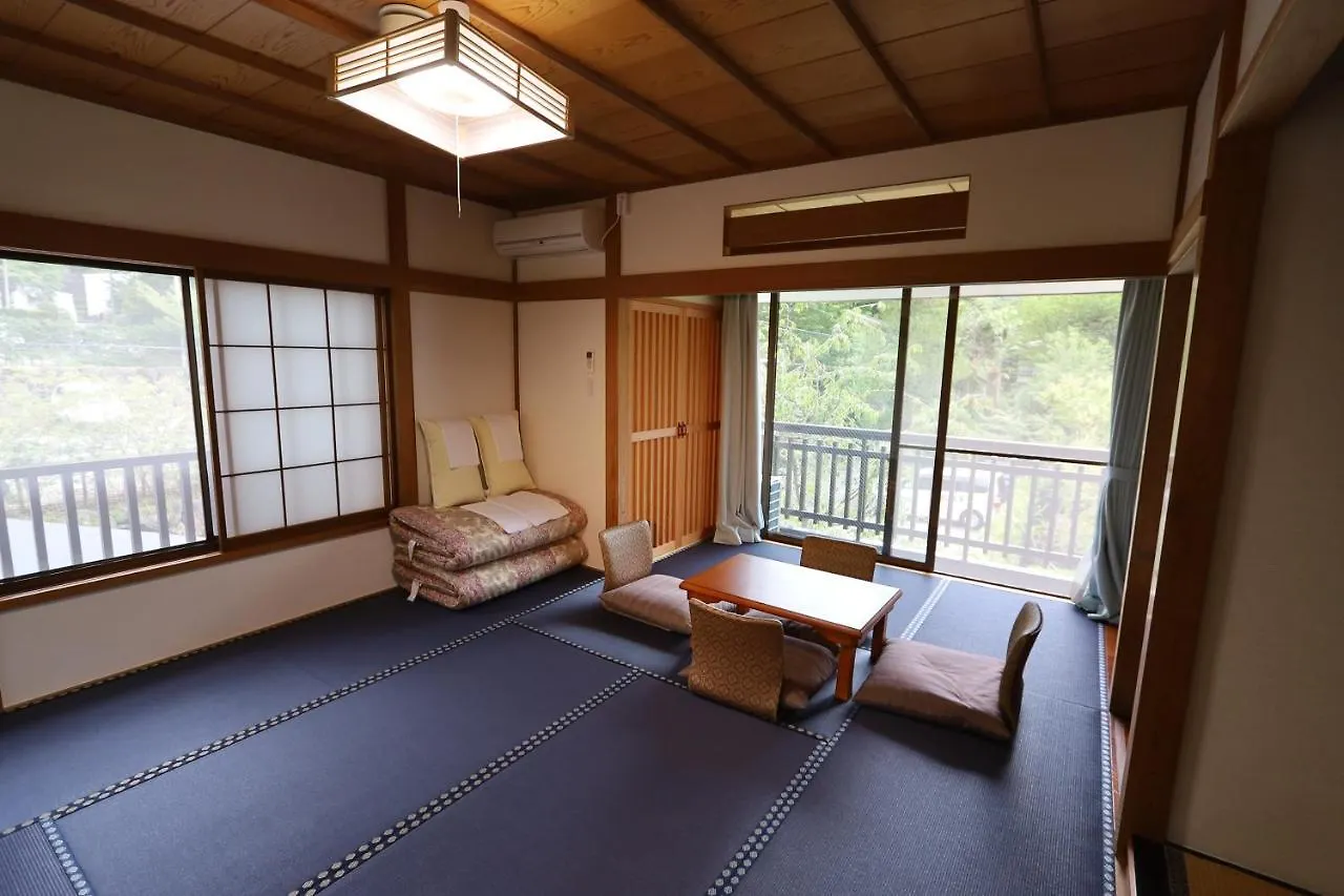 Onsen & Garden -Asante Inn- 箱根町