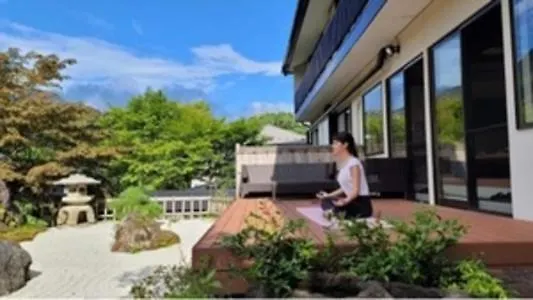 Guest house Onsen & Garden -Asante Inn- Hakone